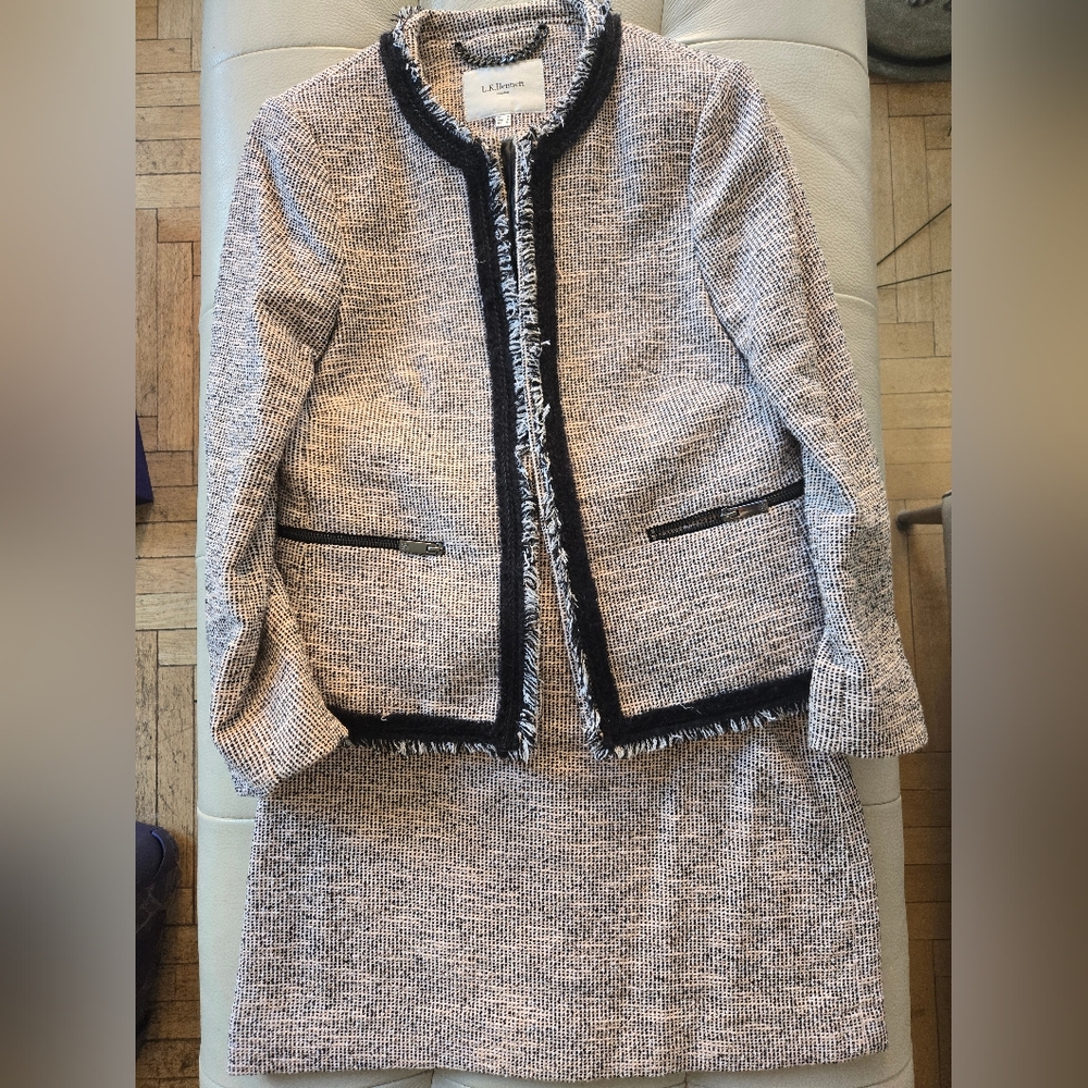 LK BENNETT Pink and White Tweed Jacket Mini Skirt Suit Sz 2-4